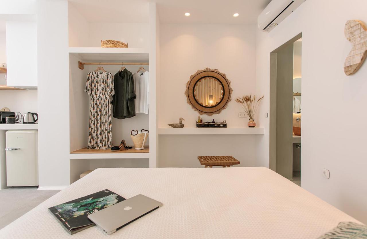 Hora Seaside Suites Naxos City Exterior foto